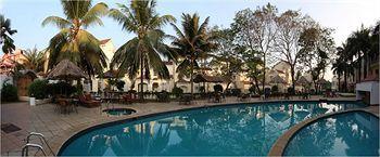 Goa Villagio Resort Sangolda Exterior photo