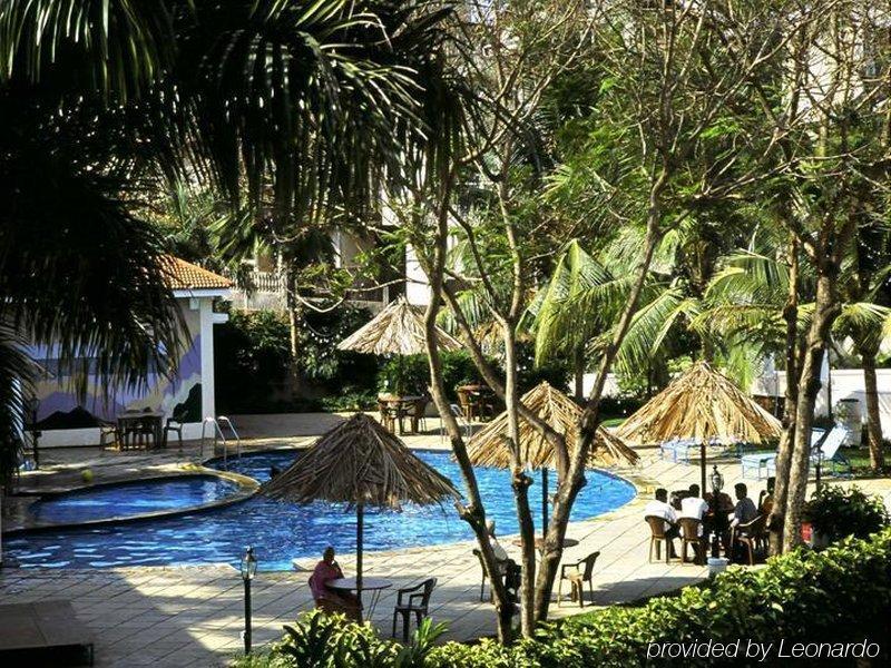 Goa Villagio Resort Sangolda Exterior photo